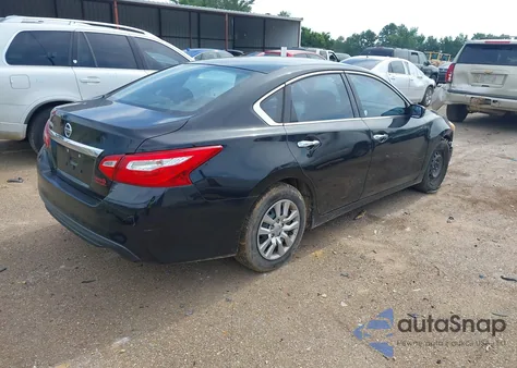 2016 Nissan Altima 2.5/S/Sv/Sl/Sr z USA, uszkodzony, nr VIN 1N4AL3AP0GN358145